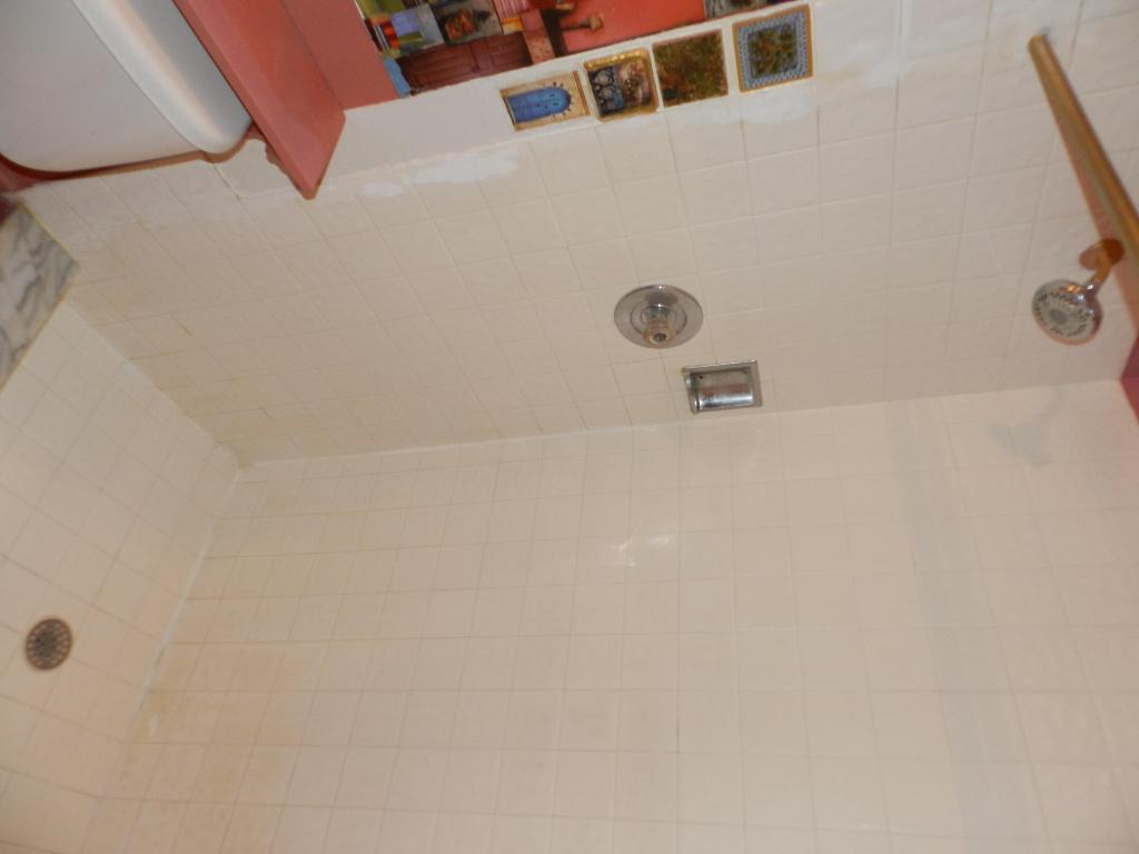 STRATHMORE  GATES WEST - Residential