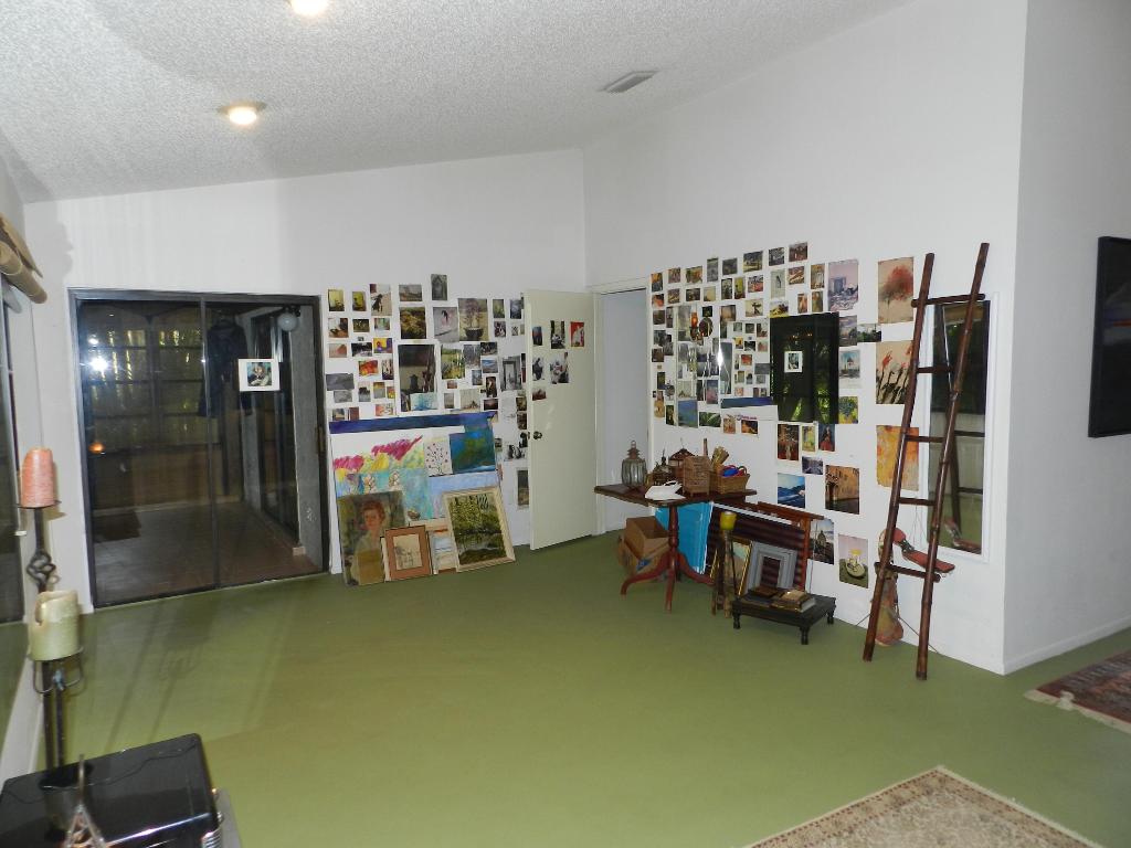 STRATHMORE  GATES WEST - Residential