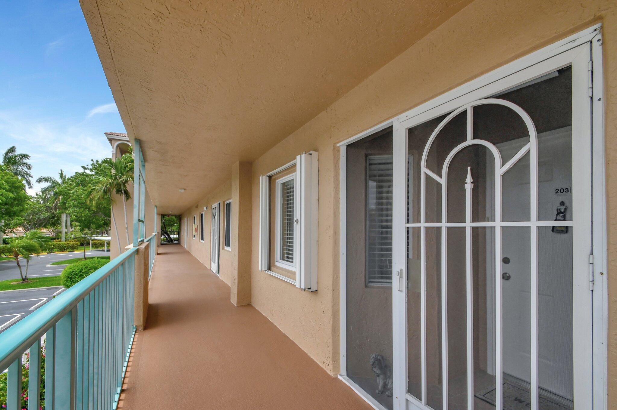 Coral Lakes
Coral Cove - Residential