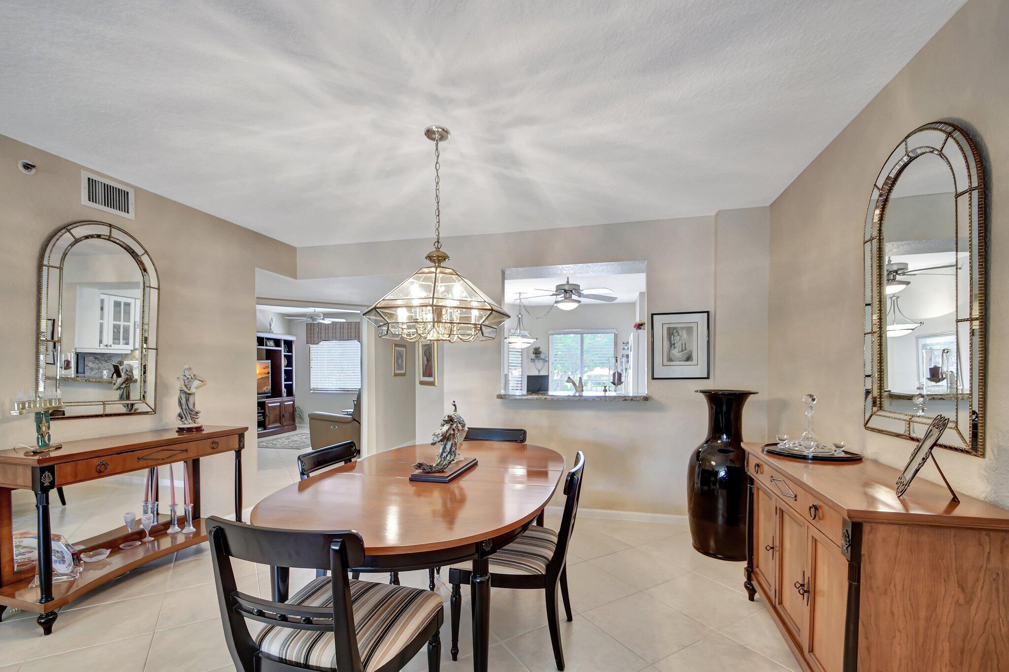 Coral Lakes
Coral Cove - Residential