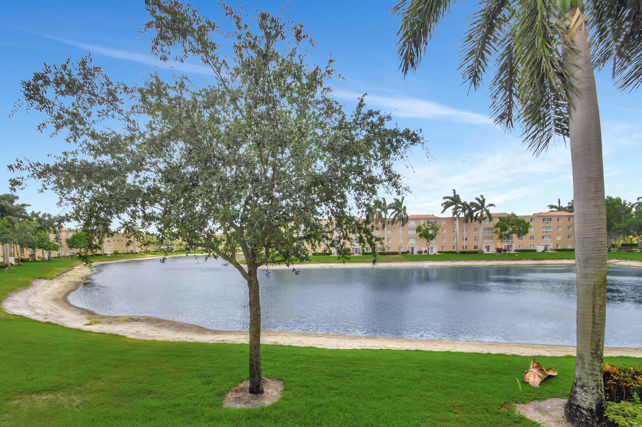 Coral Lakes
Coral Cove - Residential