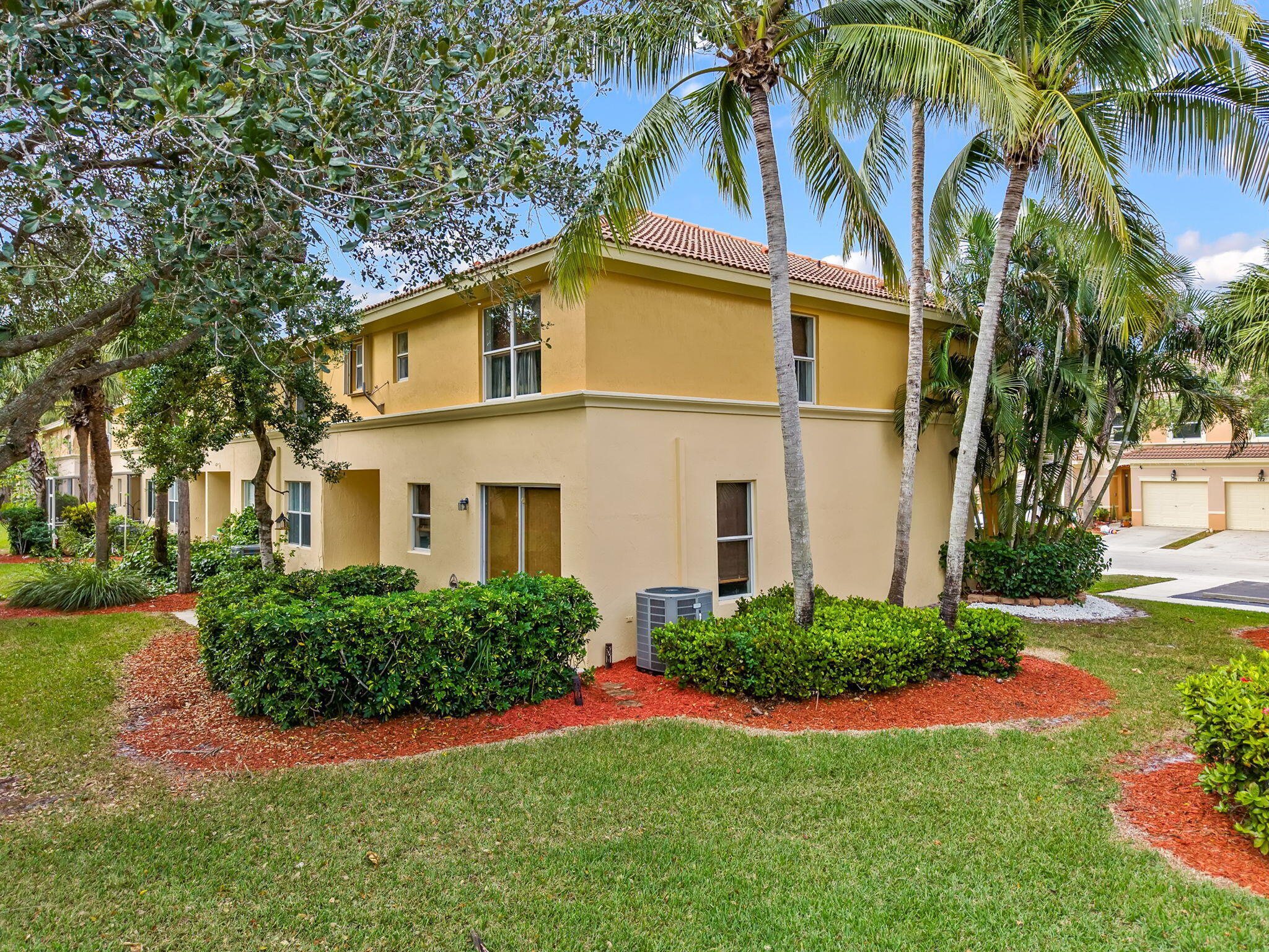 Properties 123 Wakulla Springs Way