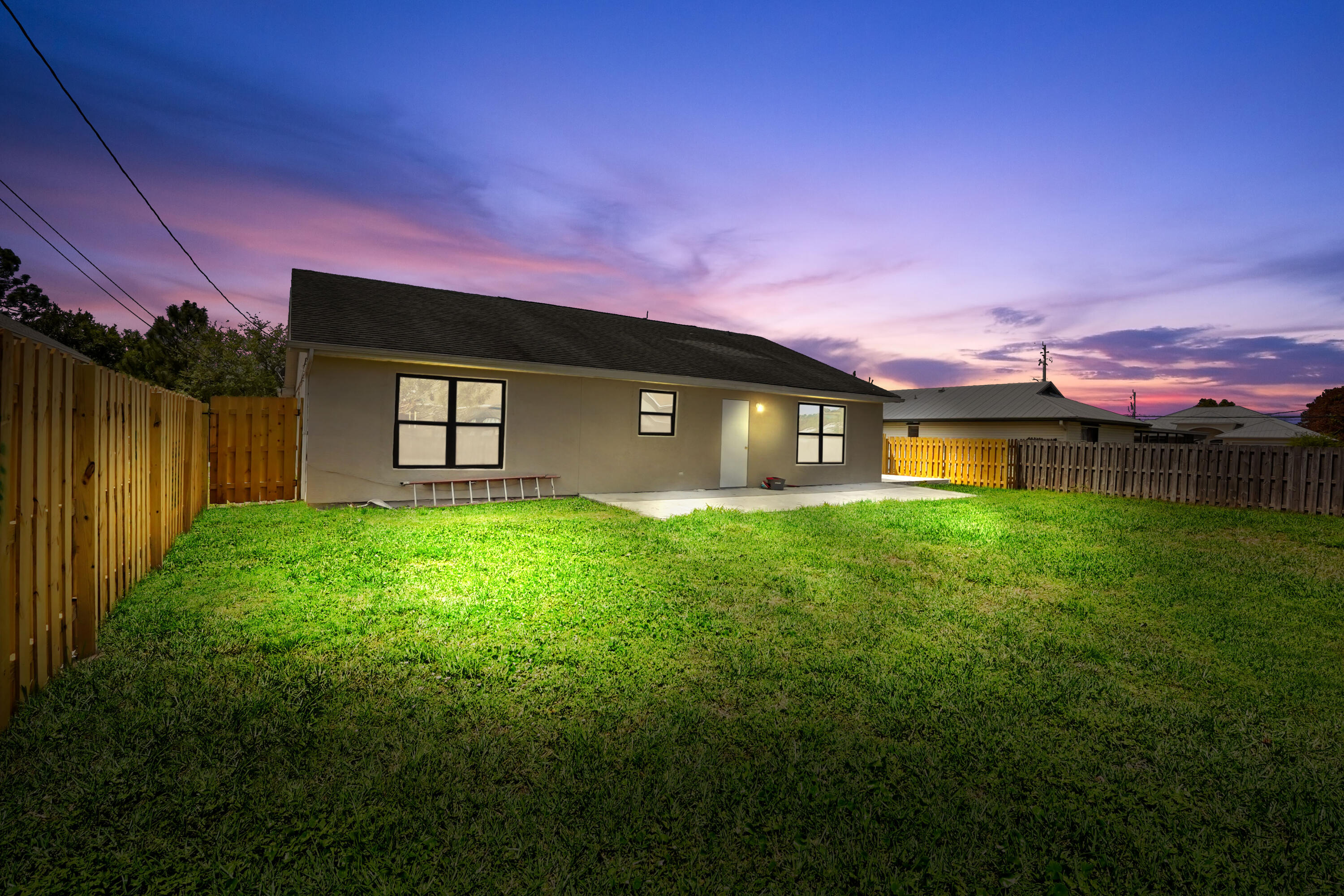 PORT ST LUCIE SECTION 33 - Residential