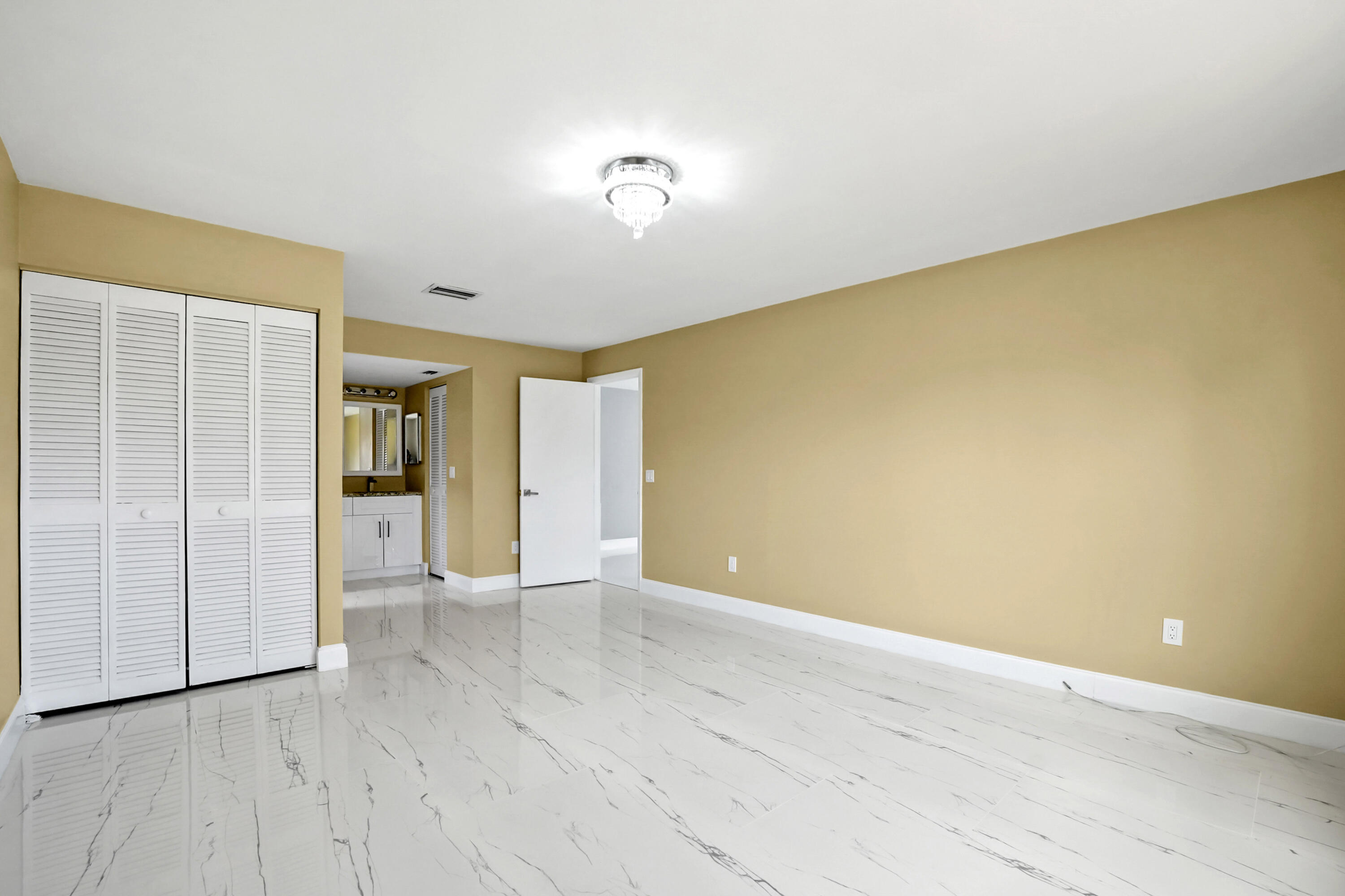 PORT ST LUCIE SECTION 33 - Residential