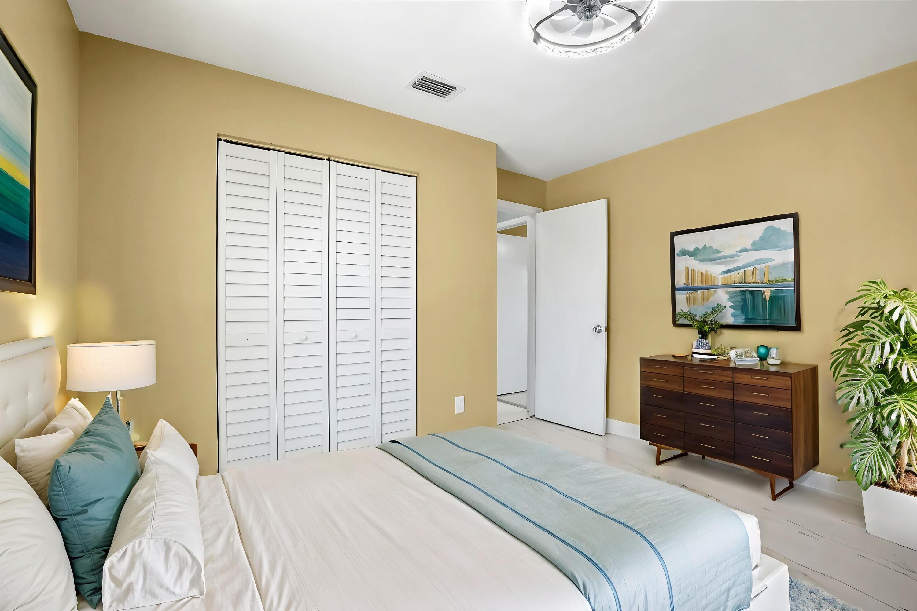 PORT ST LUCIE SECTION 33 - Residential