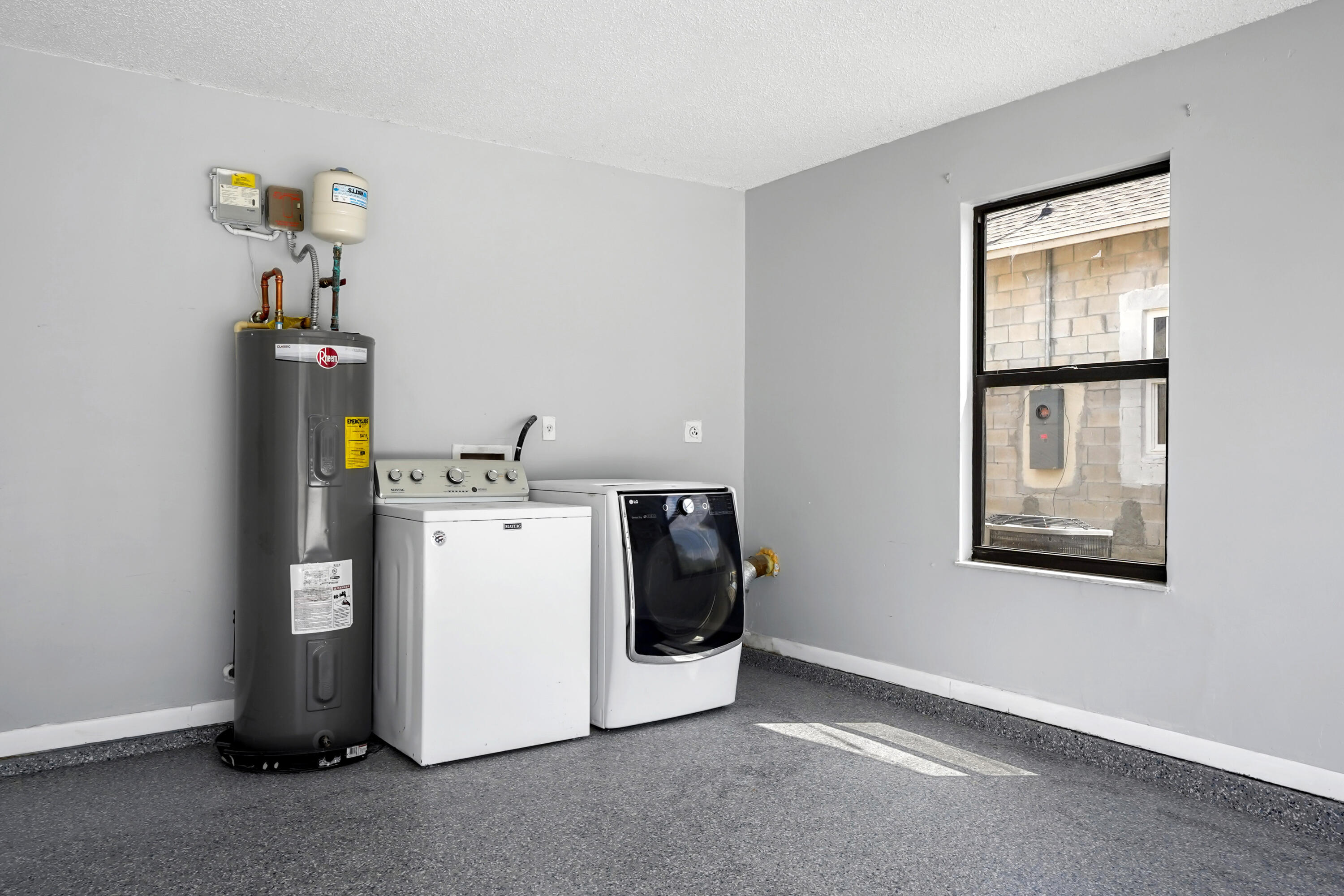 PORT ST LUCIE SECTION 33 - Residential