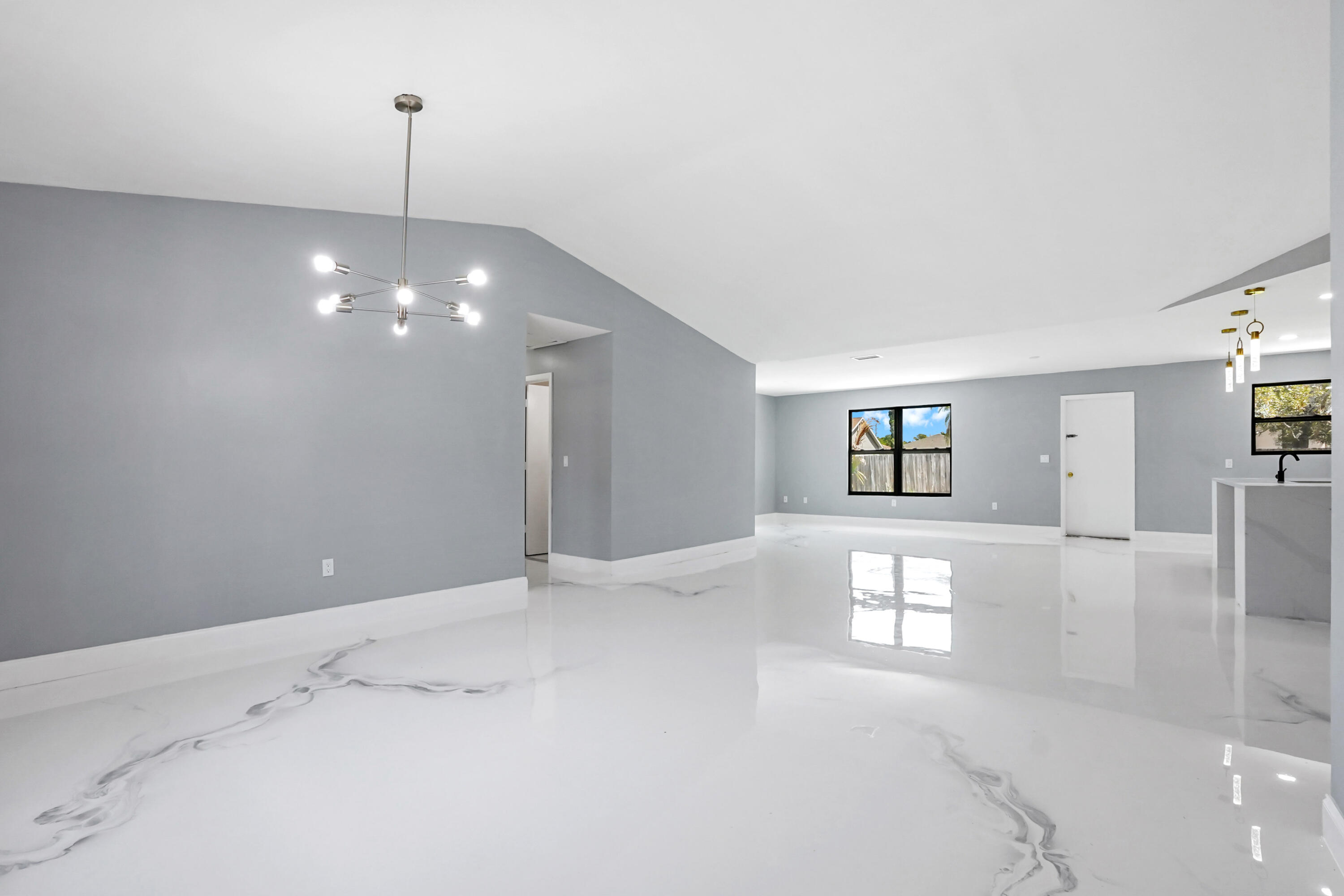 PORT ST LUCIE SECTION 33 - Residential