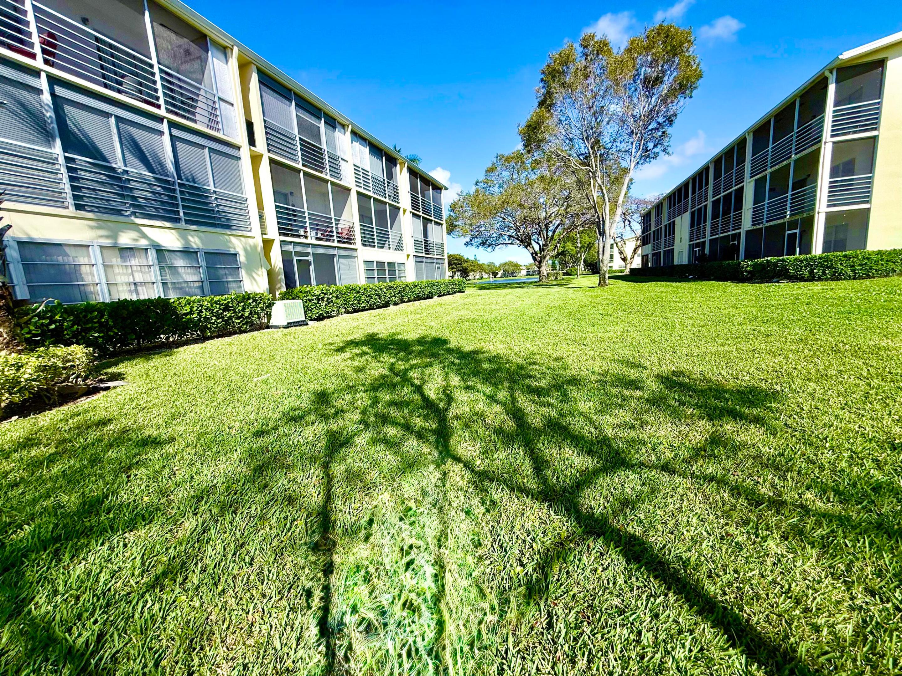 DORSET AT CENTURY VILLAGE CONDO - Residential