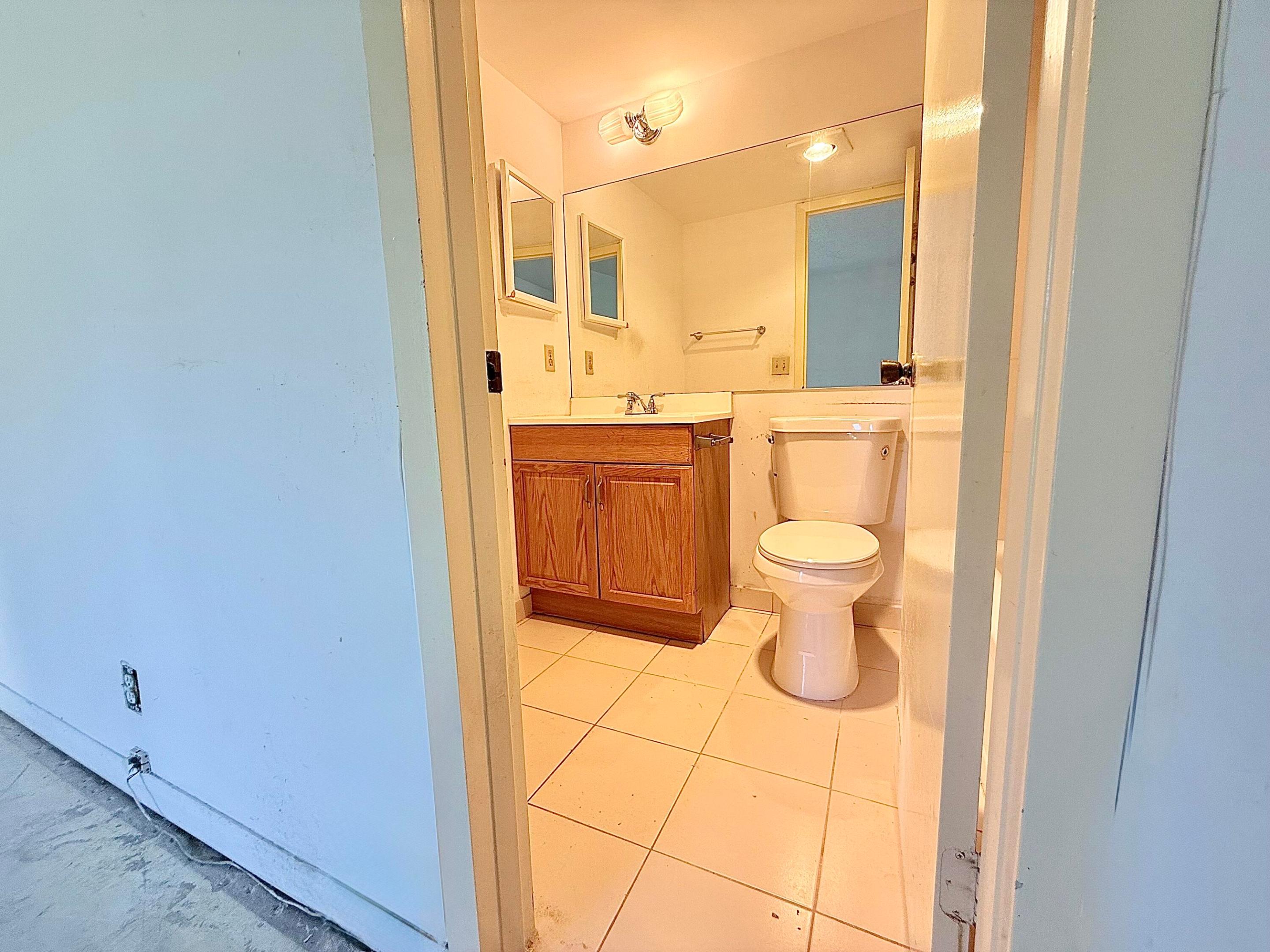 DORSET AT CENTURY VILLAGE CONDO - Residential