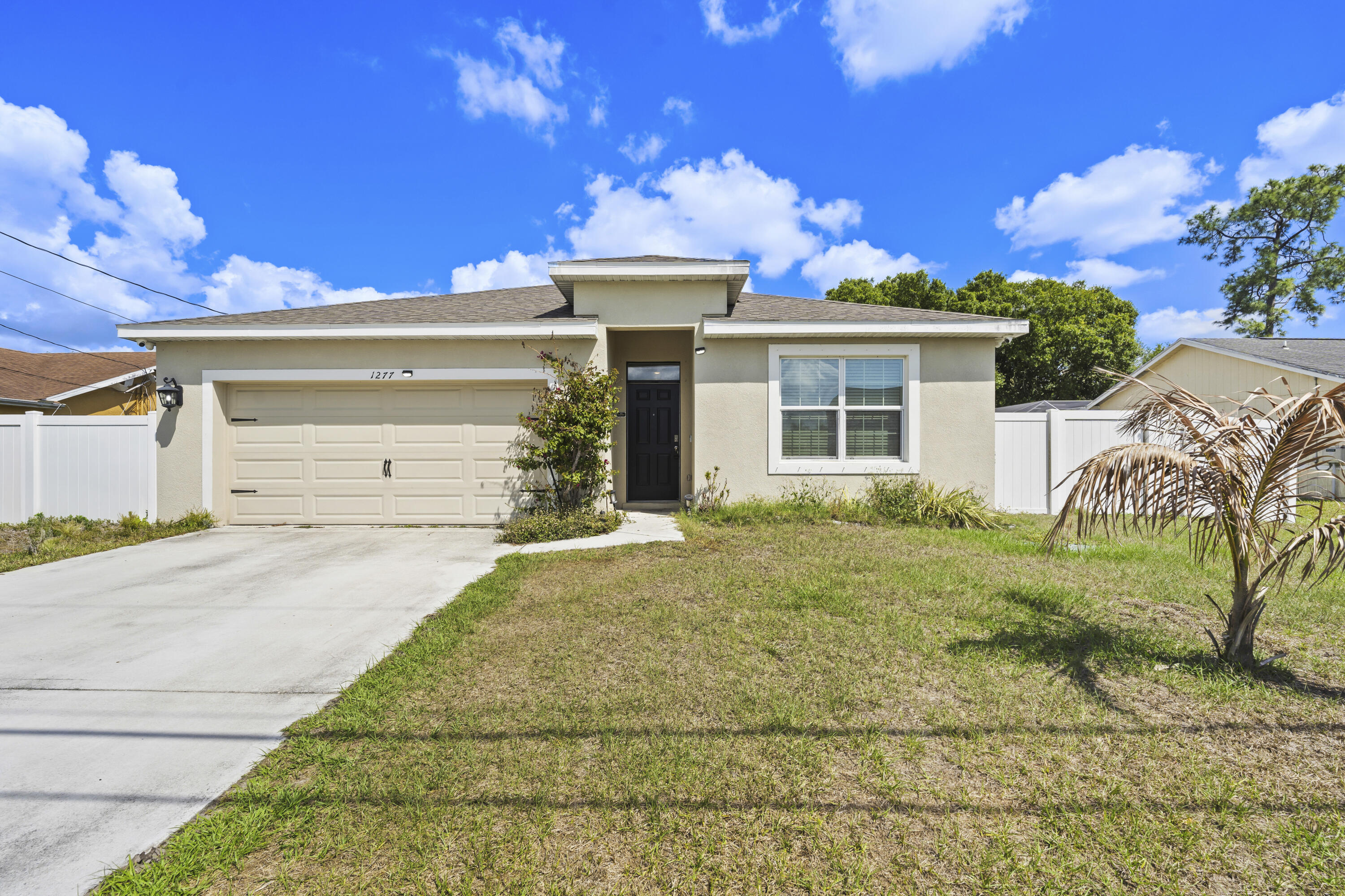 PORT ST LUCIE SECTION 17 - Residential