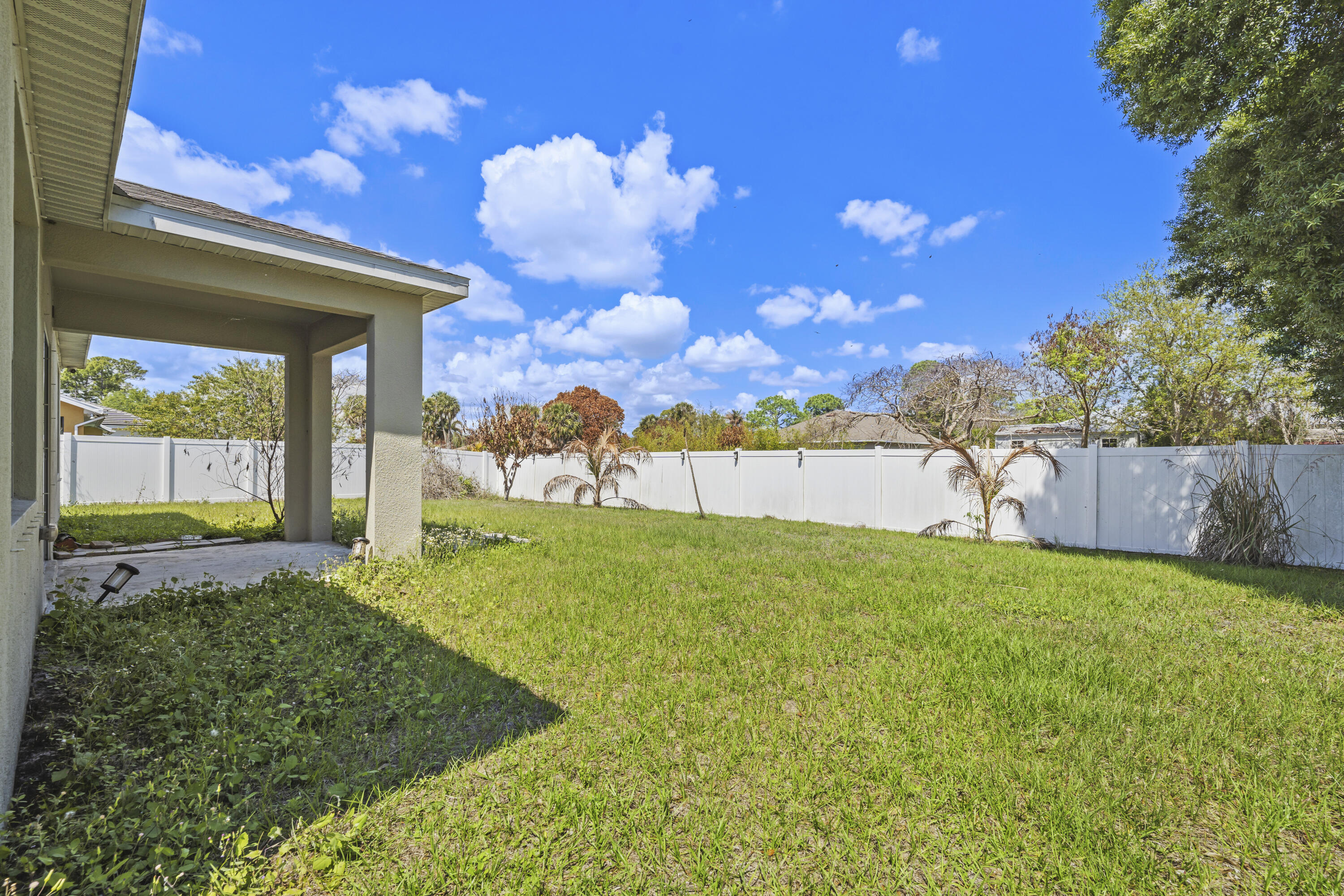 PORT ST LUCIE SECTION 17 - Residential