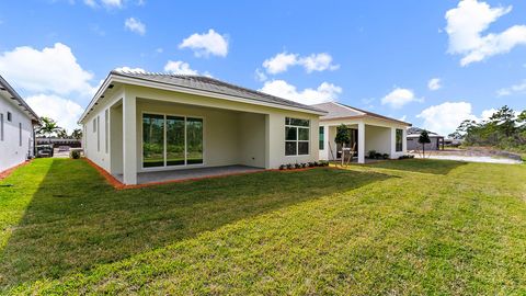 A home in Port St Lucie