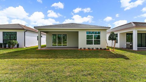 A home in Port St Lucie