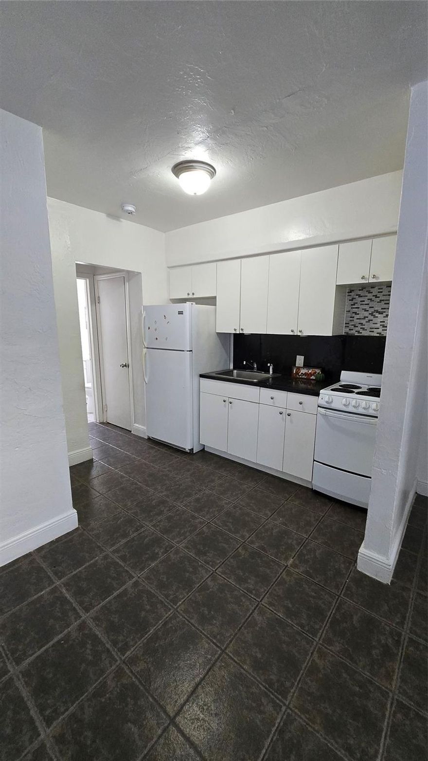 PAY ONLY 2 MONTHS TO MOVE IN, and spread the 3rd month over 6 payments! Discover this beautiful 1-bedroom rental unit ideally situated in Hallandale Beach, just 4 blocks away from US1. With its freshly painted interior, this opportunity won't longer on the market for long—it's primed to rent quickly. Water and Trash are INCLUDED with the rent! Commercial truck owners are warmly welcomed. Situated in a highly sought-after location, this property offers easy access to the highways, restaurants, shopping, and the beaches just minutes away. NO ASSOCIATION, landlord approval within 24-48 hours. No minimum credit score is required, but a clear background with no eviction history. This property is truly 'Move-In-Ready' Don't miss out on the opportunity.