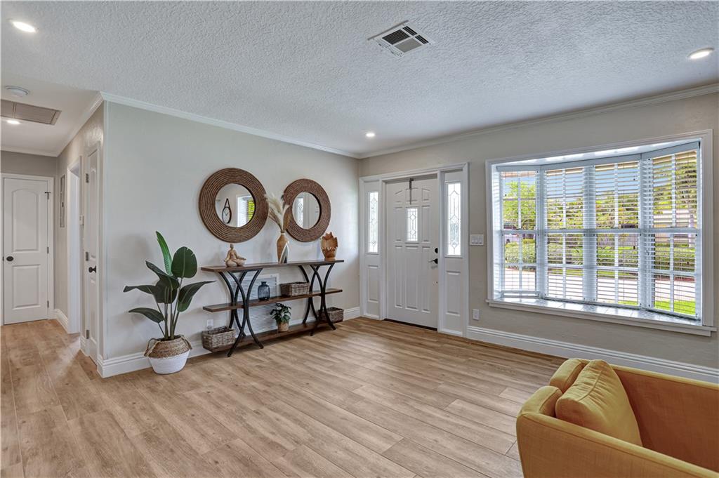 Brentwood Park - Residential