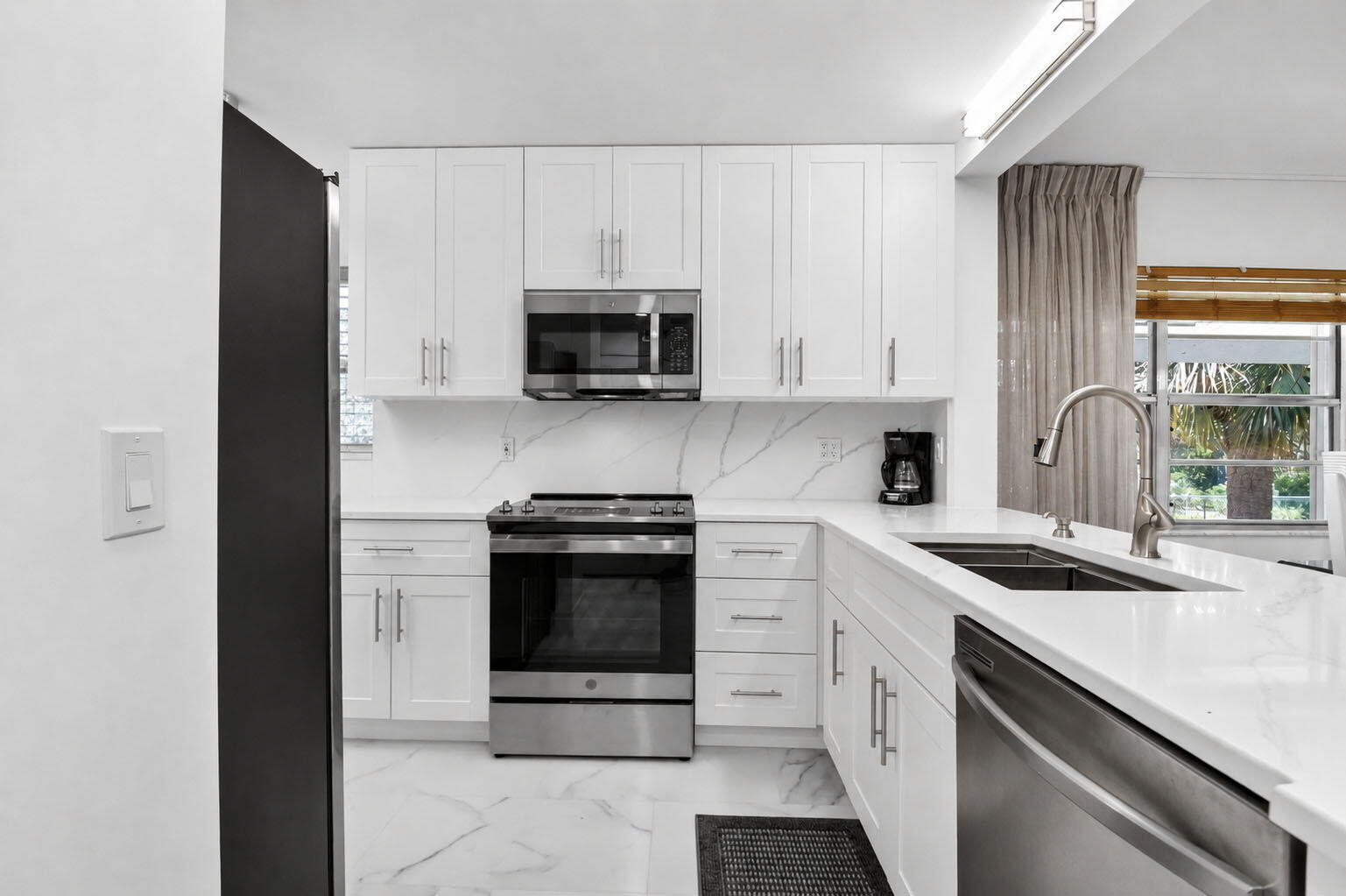 SABAL PINE EAST CONDO - Residential Lease
