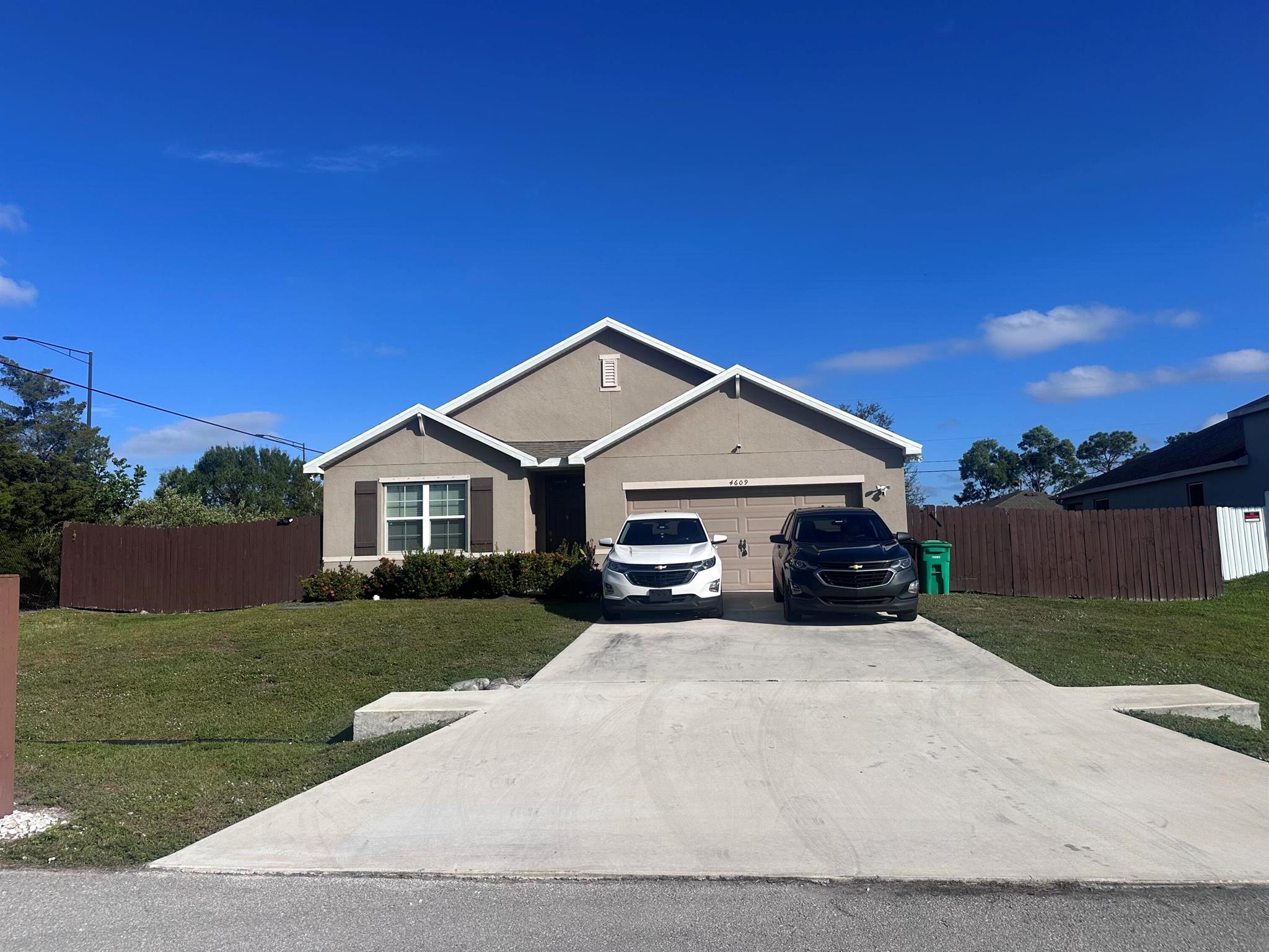 PORT ST LUCIE SECTION 33 - Residential Lease