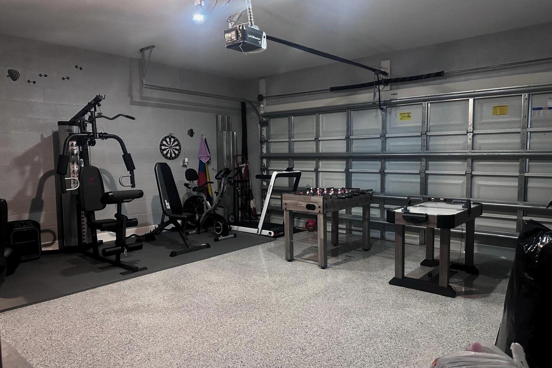 PORT ST LUCIE SECTION 33 - Residential Lease