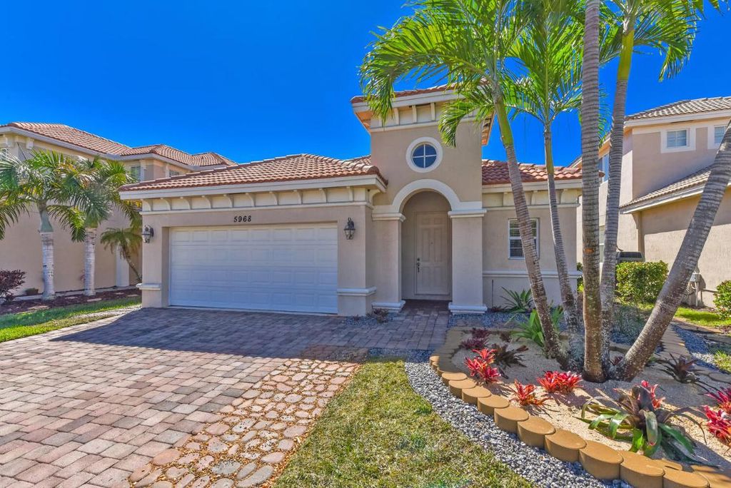 Photo of 5968 SE Crooked Oak Avenue, Hobe Sound, FL 33455 (MLS # R10962317)