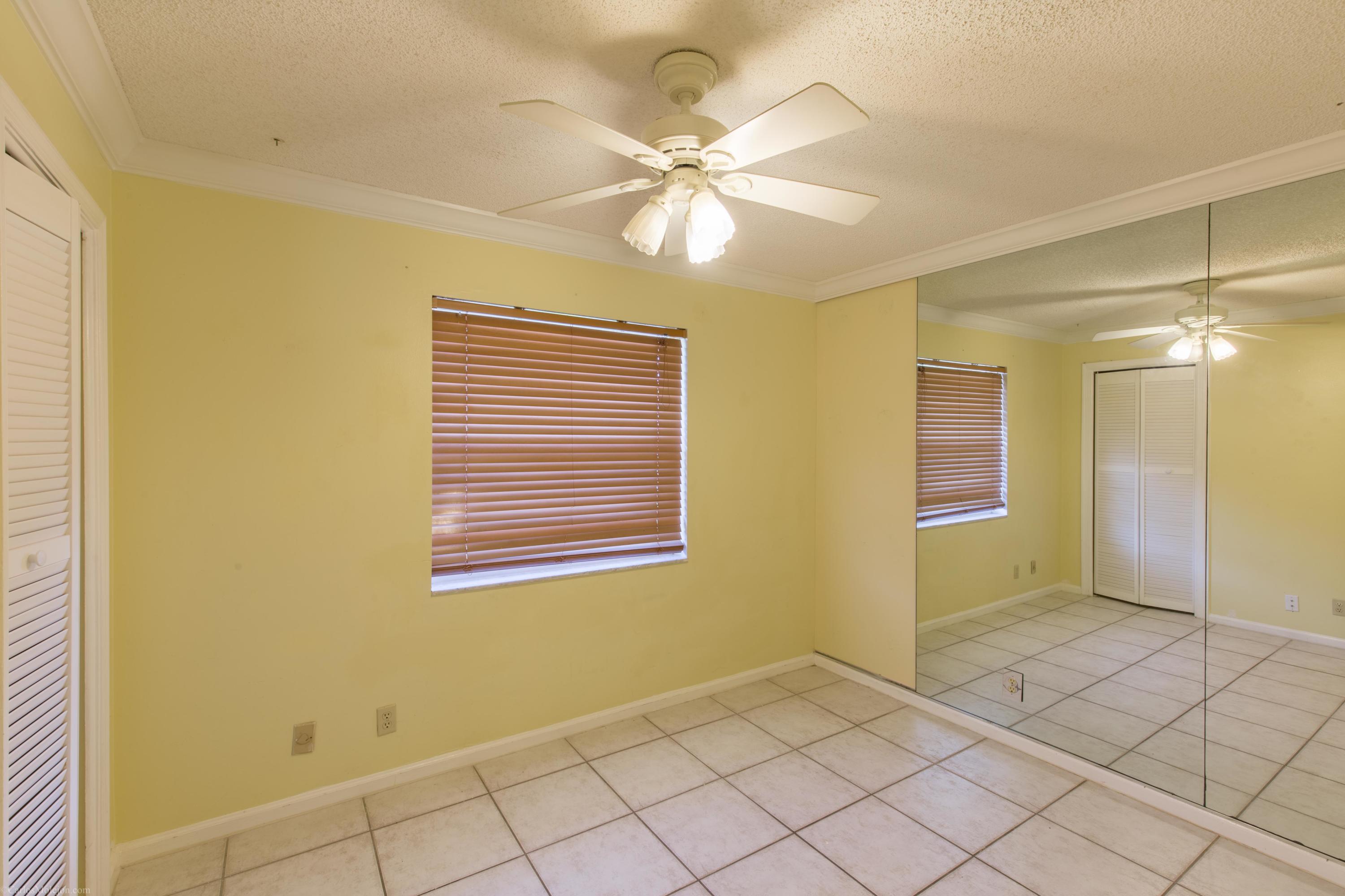 SOUTH SHORE 2 OF WELLINGTON - Residential