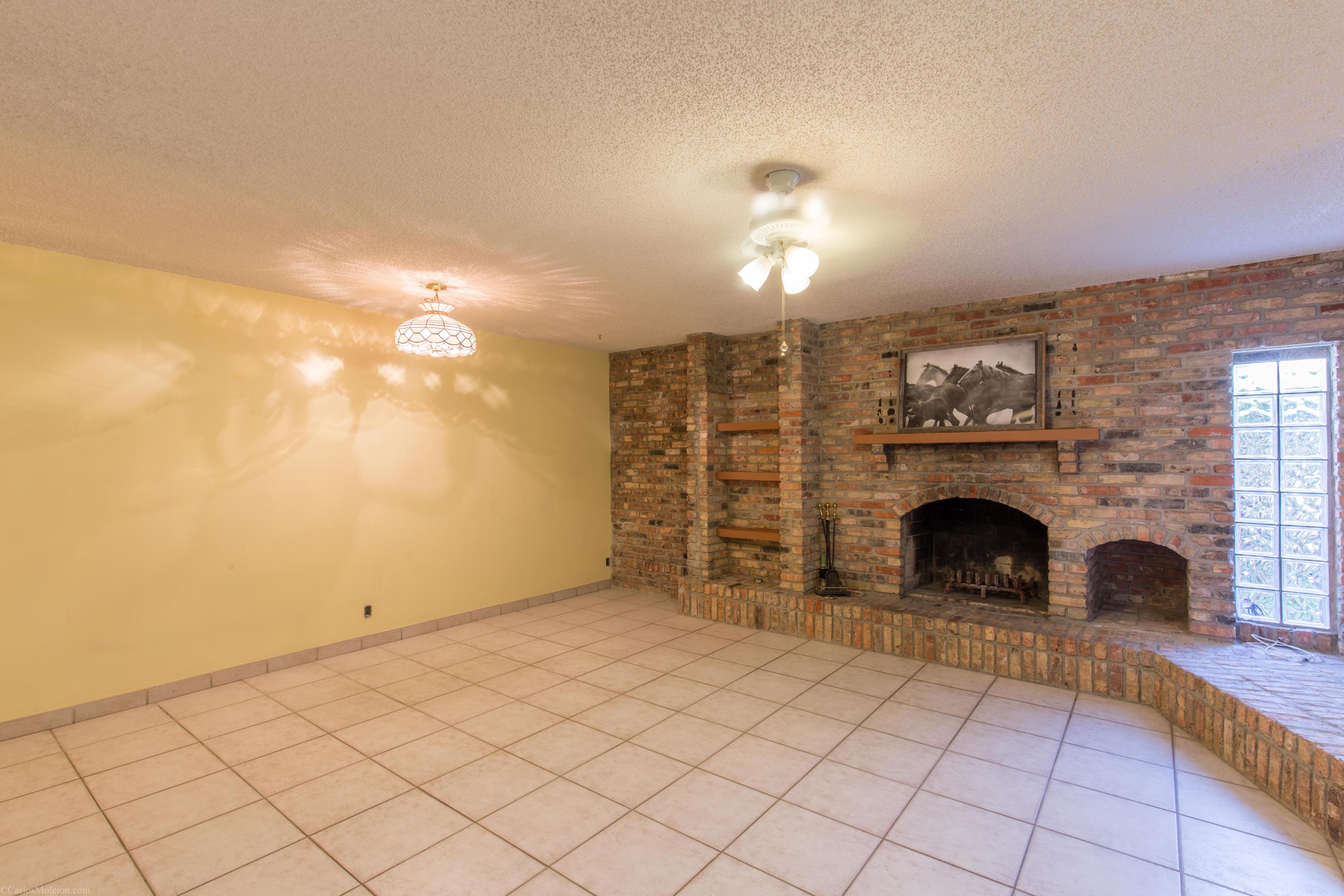 SOUTH SHORE 2 OF WELLINGTON - Residential