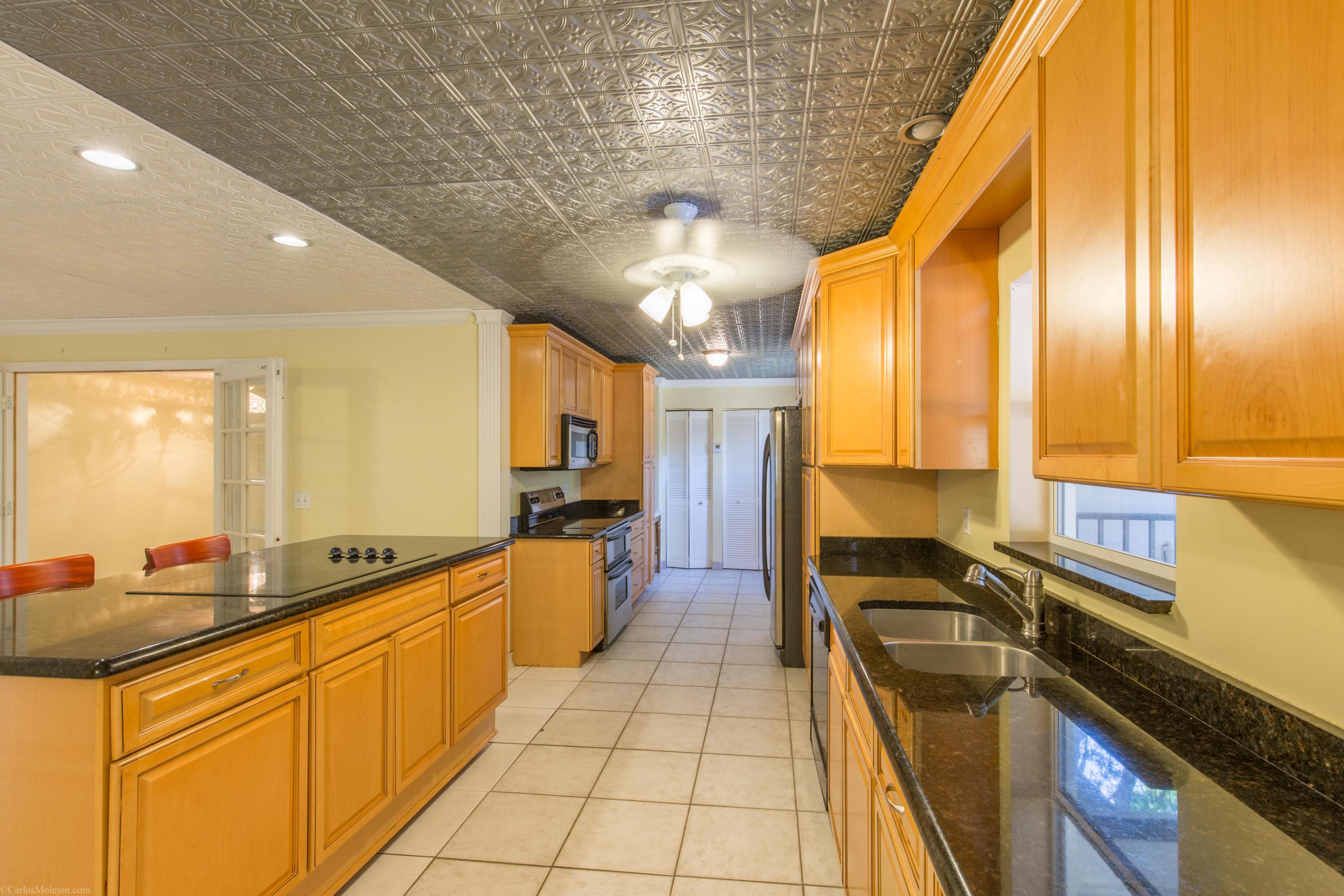 SOUTH SHORE 2 OF WELLINGTON - Residential