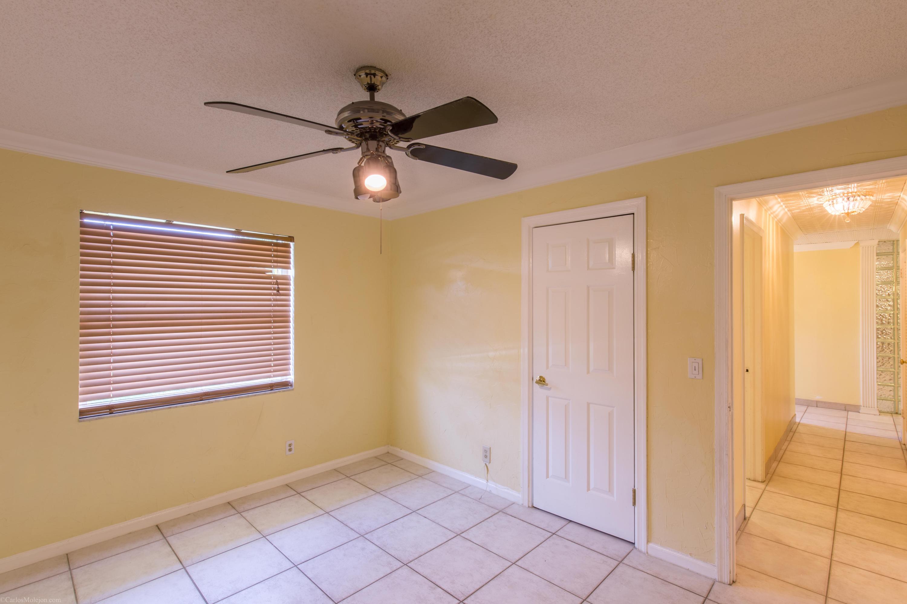 SOUTH SHORE 2 OF WELLINGTON - Residential