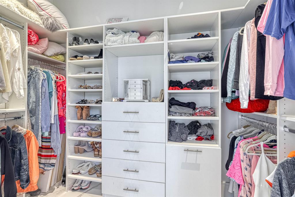 PROSPERITY BAY VILLAGE - Residential