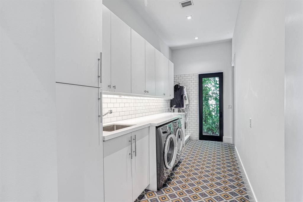 PROSPERITY BAY VILLAGE - Residential