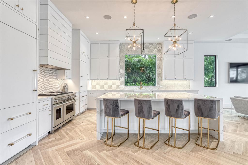 PROSPERITY BAY VILLAGE - Residential