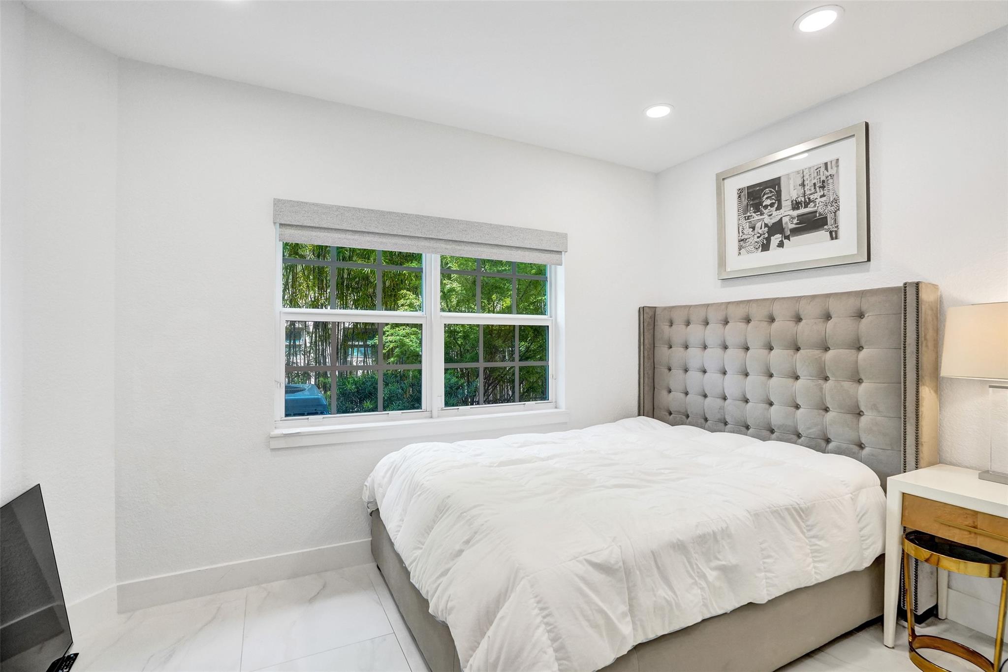 624 NE 29 Drive Townhomes - Residential