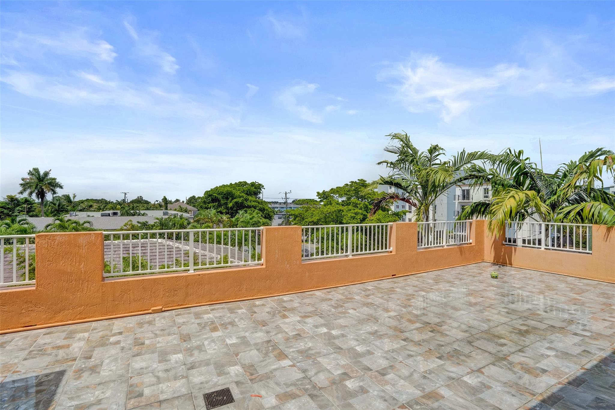 624 NE 29 Drive Townhomes - Residential