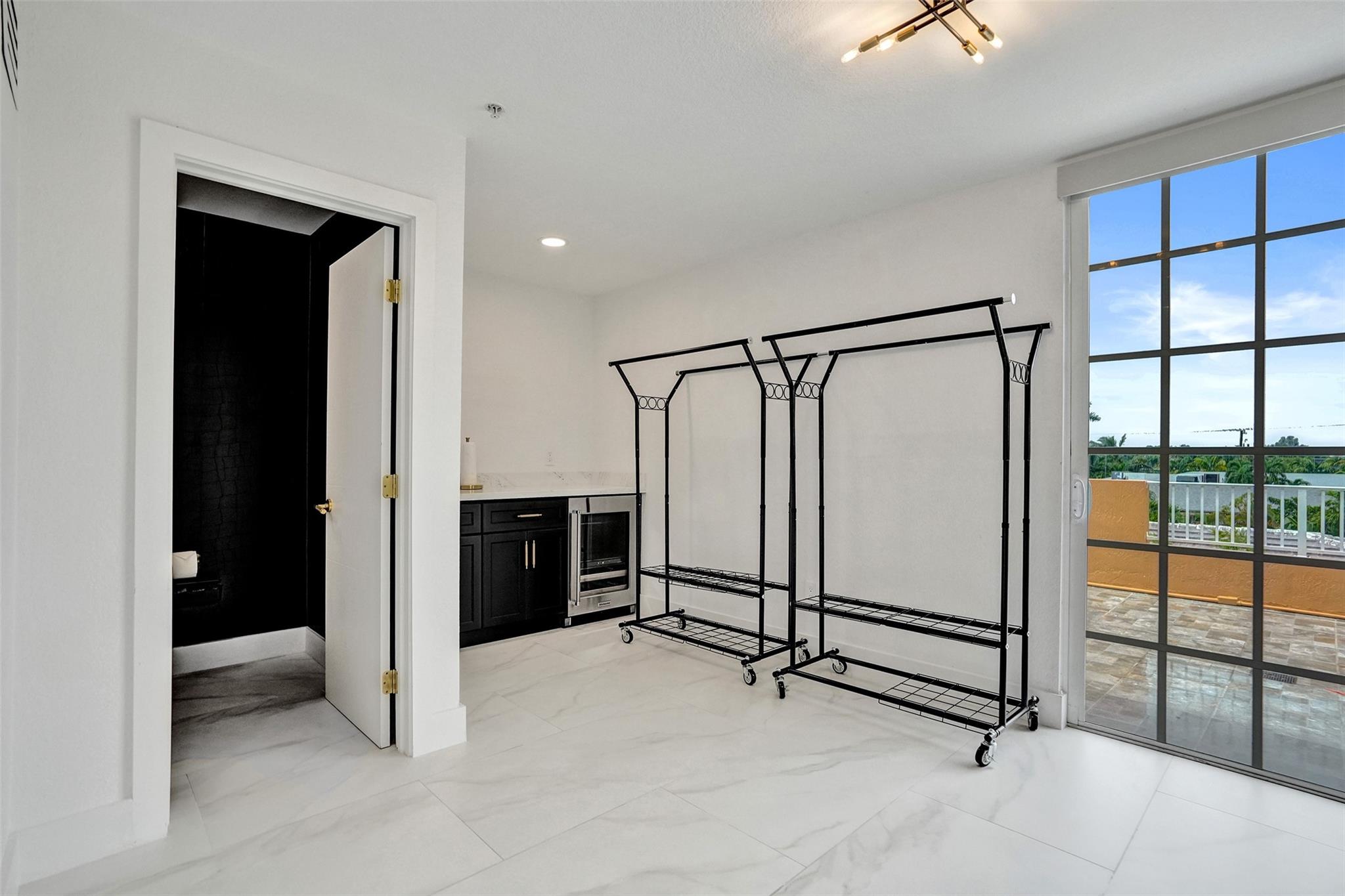 624 NE 29 Drive Townhomes - Residential