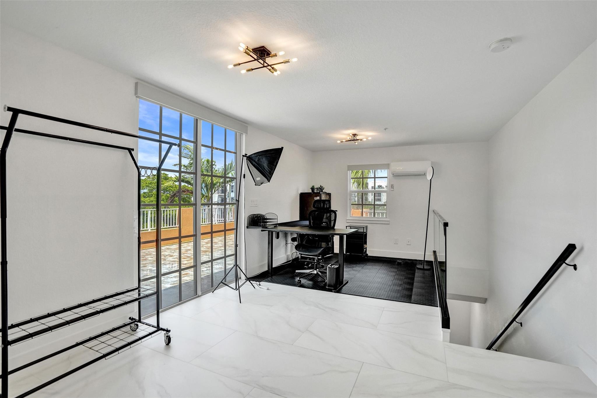 624 NE 29 Drive Townhomes - Residential