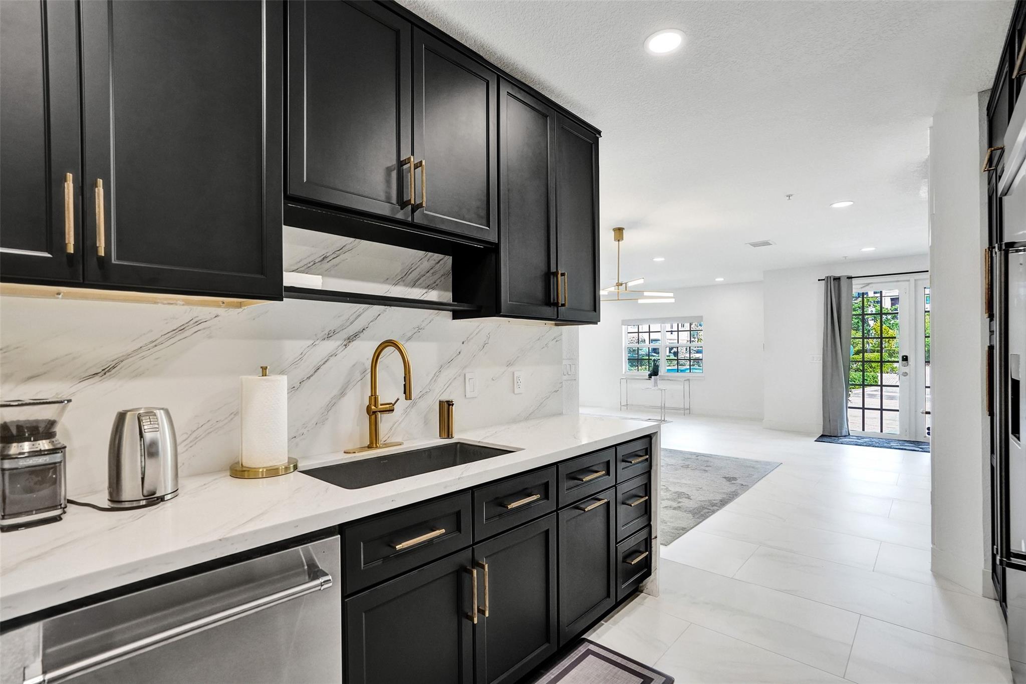 624 NE 29 Drive Townhomes - Residential