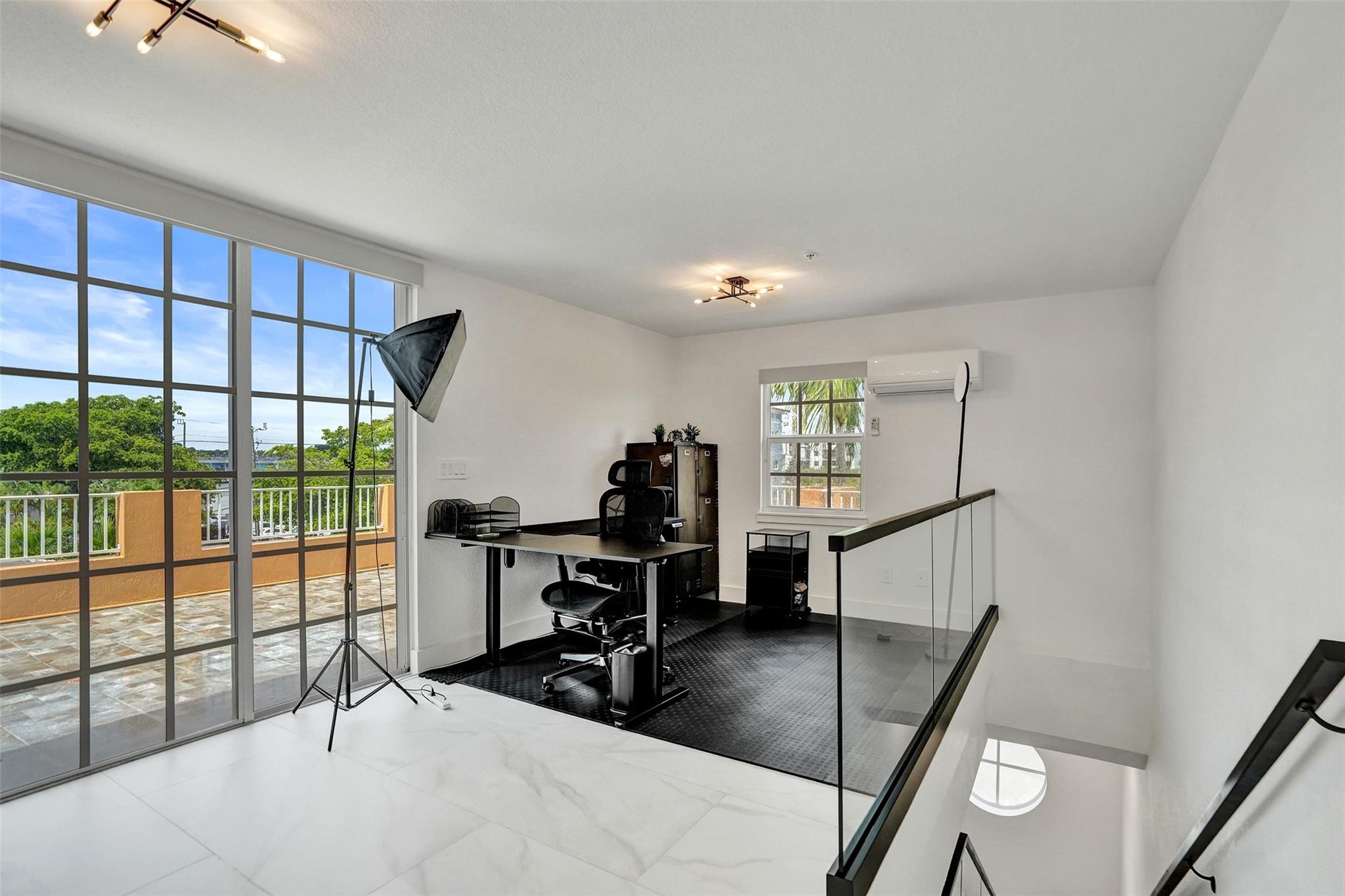 624 NE 29 Drive Townhomes - Residential