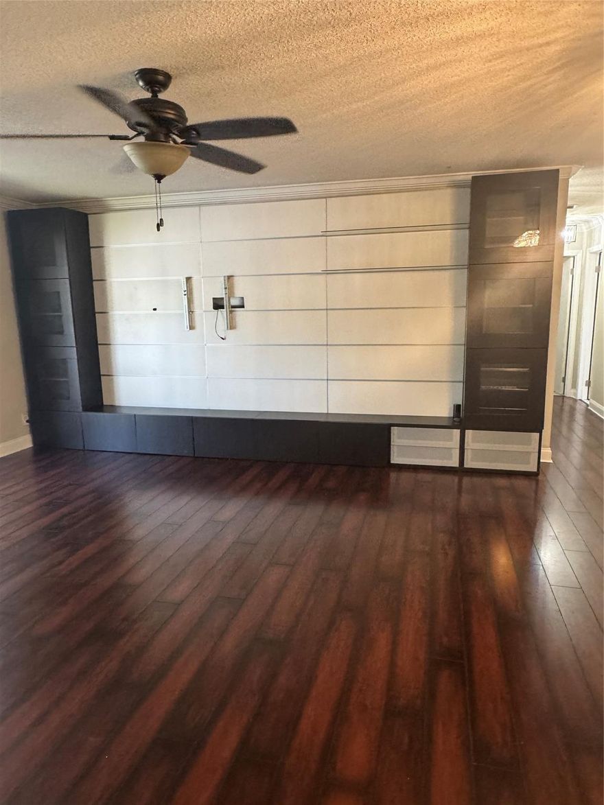Stunning Upgraded Condo for Rent! This beautifully renovated 2-bedroom, 2-bathroom condo offers a modern living experience in the heart of Margate. Featuring lament flooring, stainless steel appliances. The spacious living and dining areas are filled with natural light, and the large balcony. ONLY FIRST MONTH AND SECURITY TO MOVE IN. 650 CRIDIT SCORE WITH BACK GROUND CHECK!!!