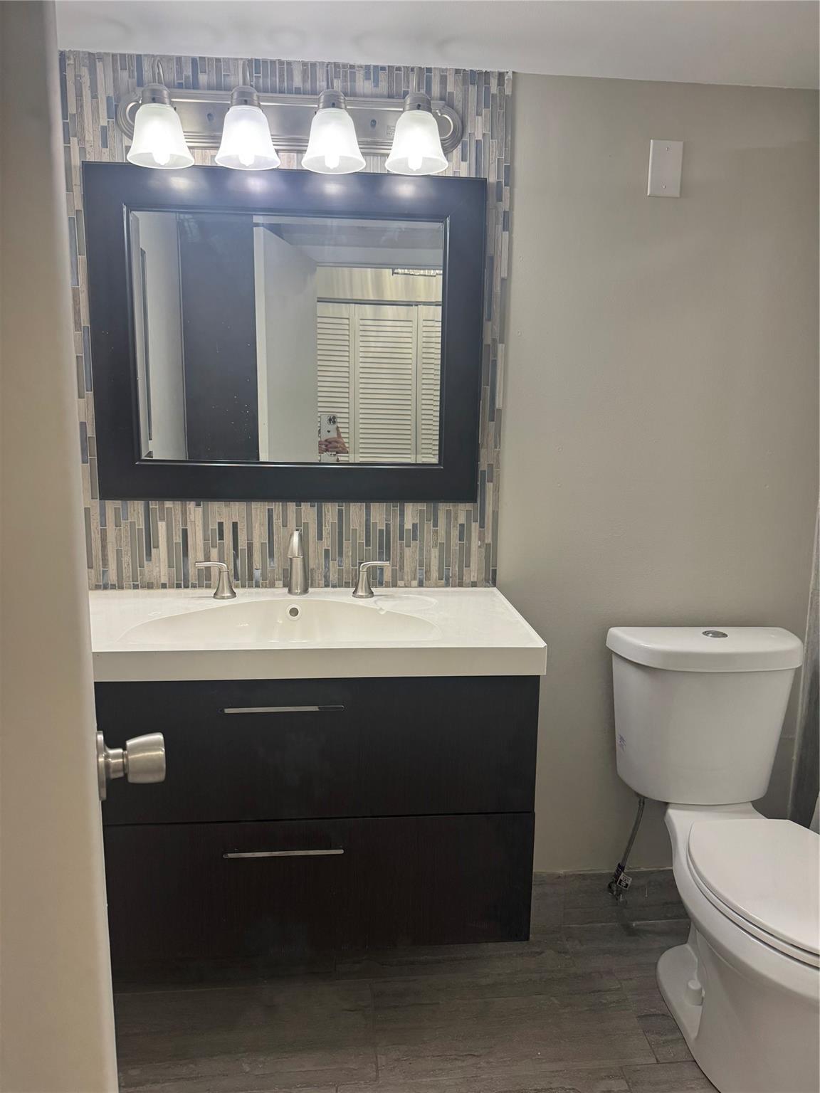 LAURELS AT MARGATE CONDO - Residential Lease