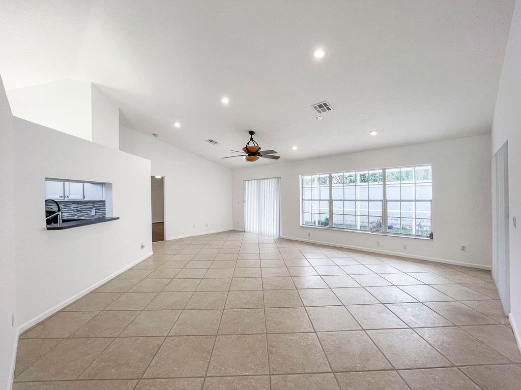 Photo of 252 Moccasin Trail W, Jupiter, FL 33458 (MLS # B26027062)