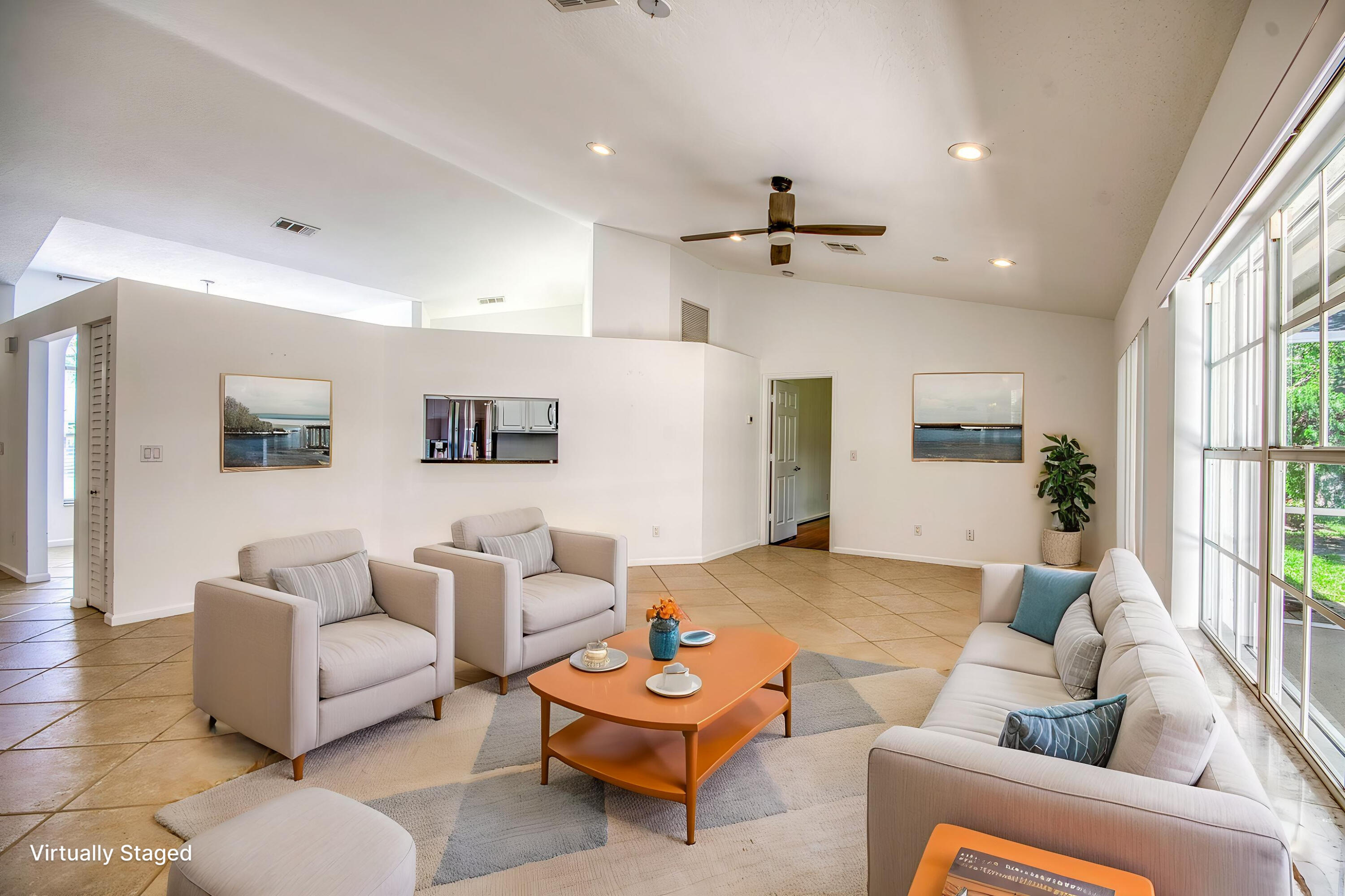 252 Moccasin Trail W