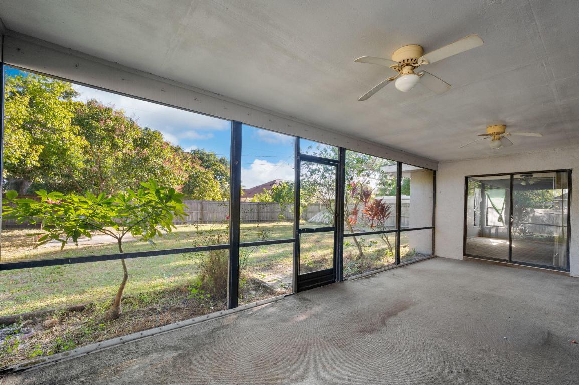 PORT ST LUCIE SECTION 13 - Residential