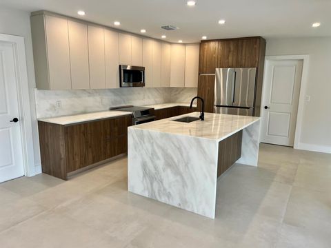 1182 SW 7th Street Boca Raton FL 33486