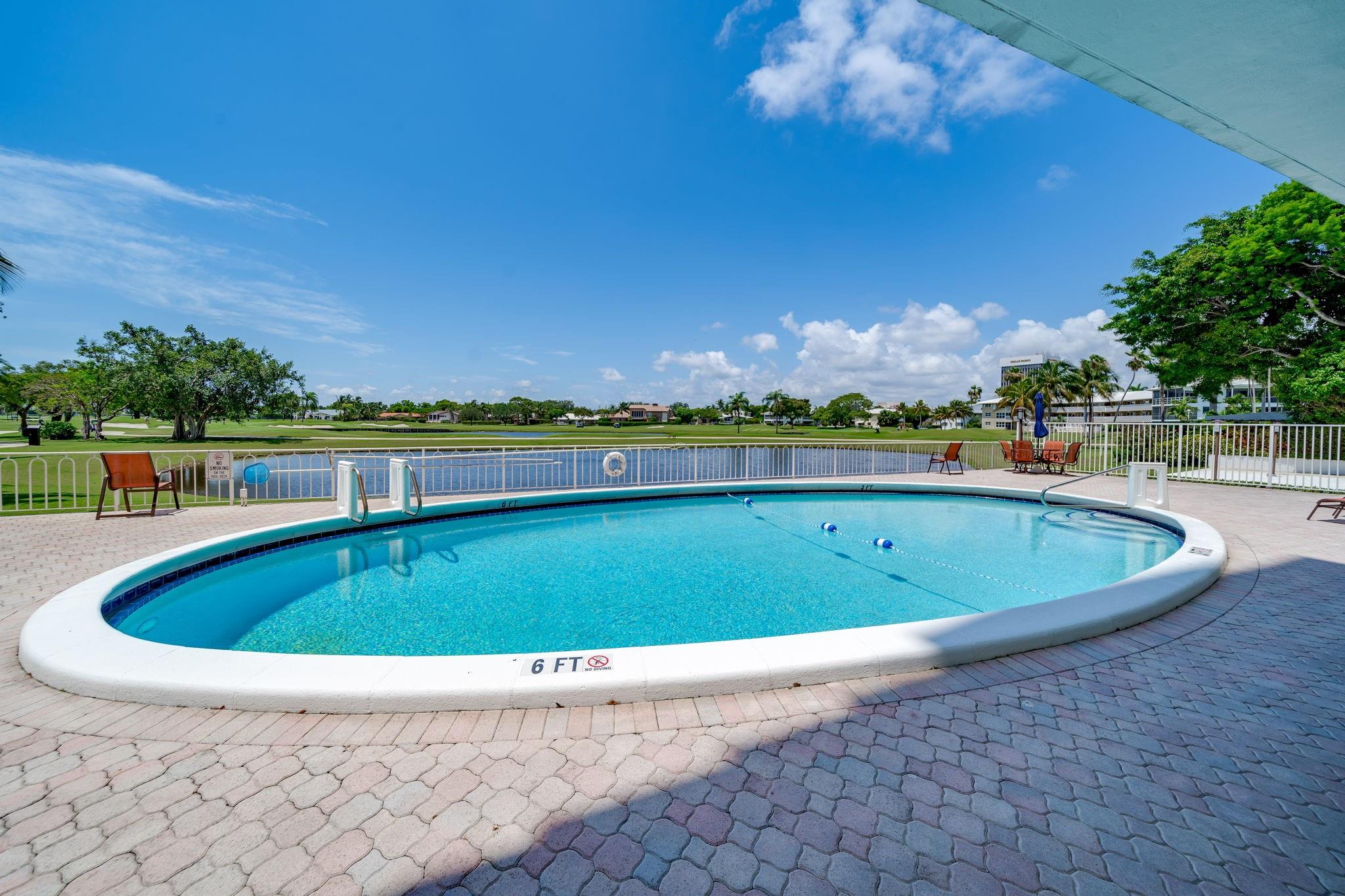 2500 NE 48th Ln 705