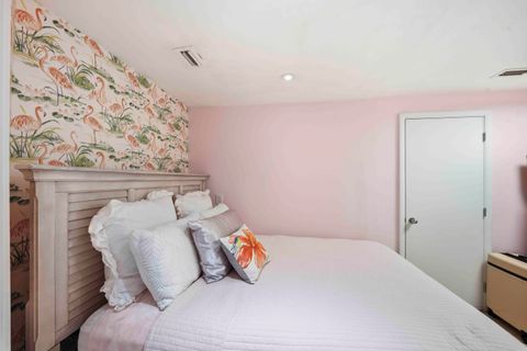 Tiny photo for 333 Sunset Drive #404, Fort Lauderdale, FL 33301 (MLS # B26028074)