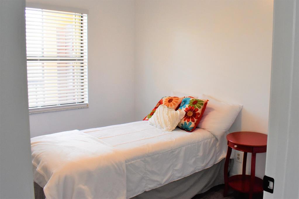 LUCERNE LAKES GOLF COLONY - Residential