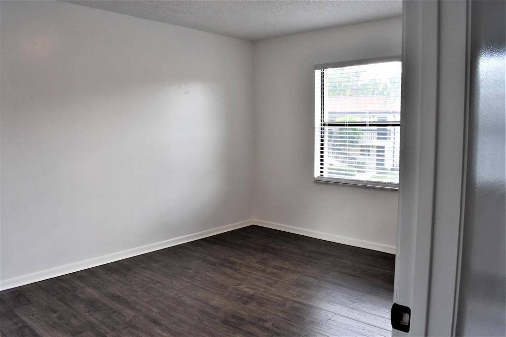 LUCERNE LAKES GOLF COLONY - Residential