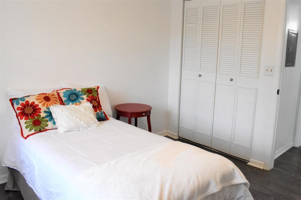 LUCERNE LAKES GOLF COLONY - Residential