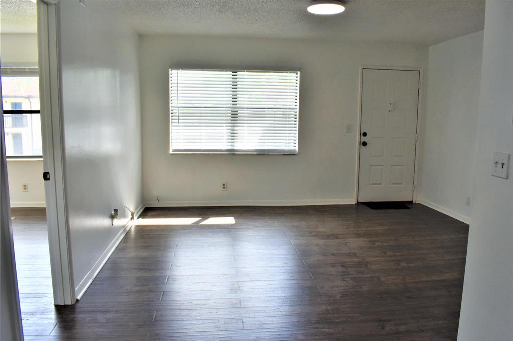 LUCERNE LAKES GOLF COLONY - Residential