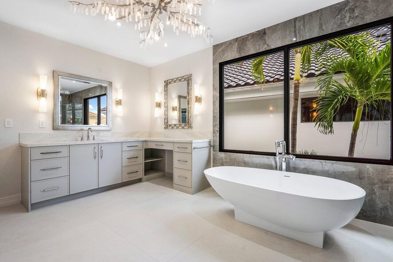 BOCA MARINA - Residential