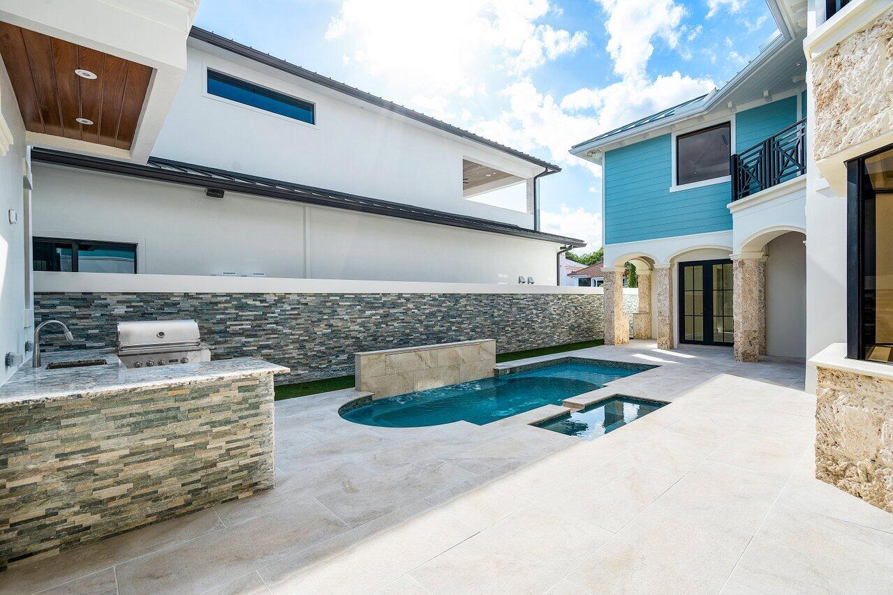 BOCA MARINA - Residential